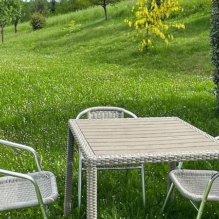 Appartamento Lovely In With Wifi