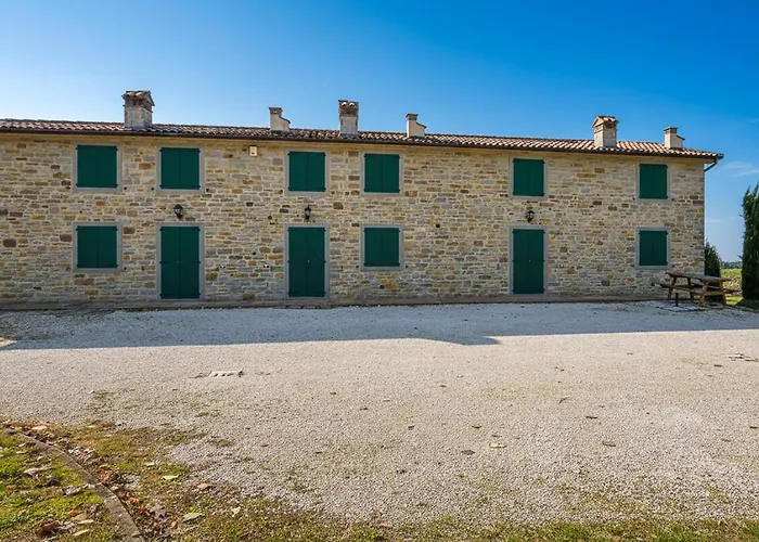 Lovely In With Wifi Loiano